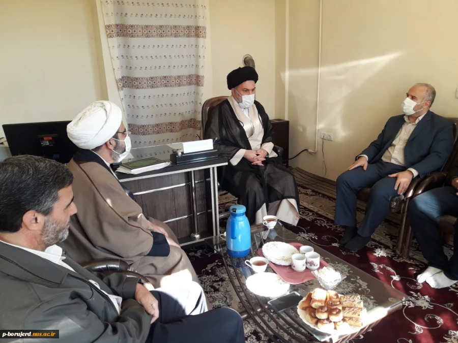 دیدار رییس،کارکنان و اساتید آموزشکده با رییس حوزه علمیه امام صادق (ع) به مناسبت فرارسیدن هفته وحدت حوزه و دانشگاه 2