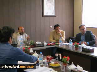 در آستانه سال تحصیلی جدید، گردهمایی مدیران ستادی و روسای مراکز دانشگاه ملی مهارت واحد استان لرستان در مرکز پسران بروجرد برگزار گردید 9